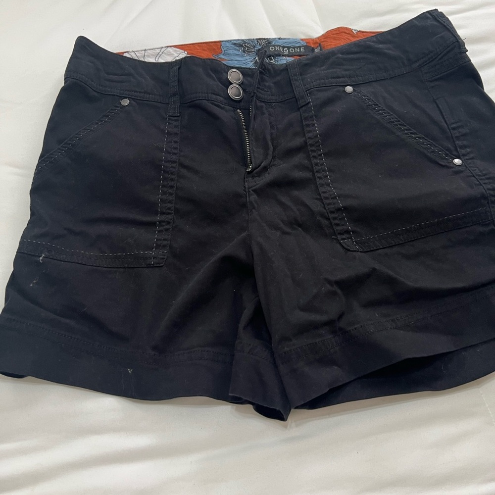 Women’s Black Cargo Shorts